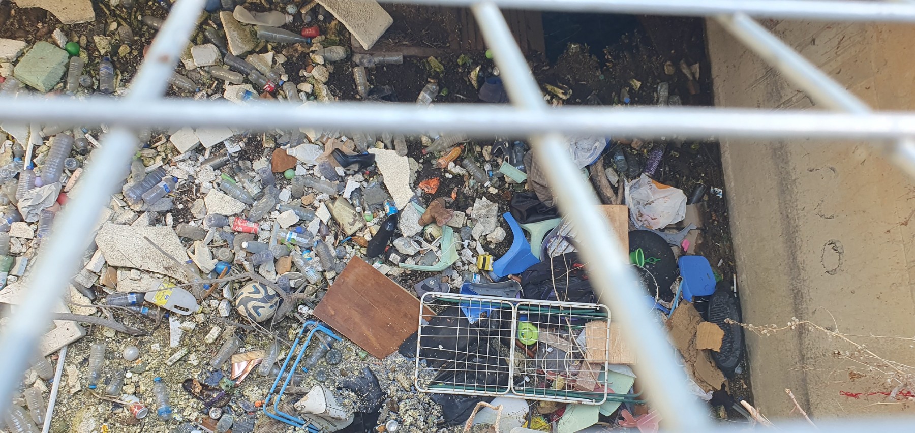 Rubbish in the river